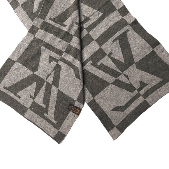 LOUIS VUITTON LV Split Dark Gray & Light Gray Scarf Pre-Owned - Picture 6 of 12